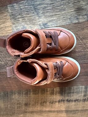 Cat & Jack Brown Kids High-Top Sneakers